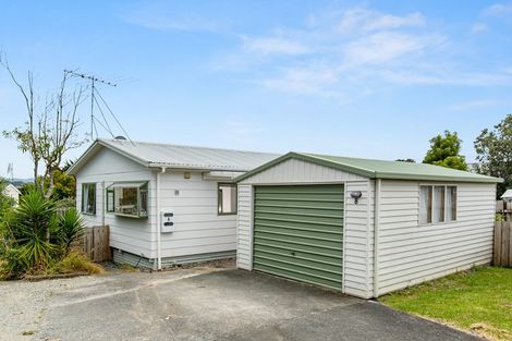 Photo of property in 8 Inca Place, Snells Beach, 0920