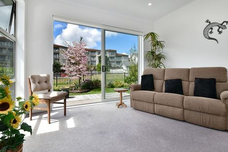 Photo of property in 5 Leggett Lane, Red Beach, 0932