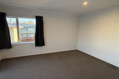 Photo of property in 2/1161 Victoria Street, Whitiora, Hamilton, 3200