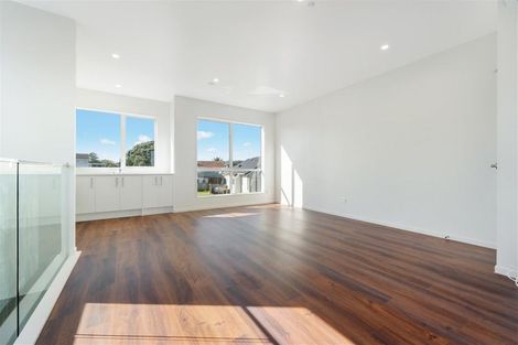 Photo of property in 12c Caserta Place, Clover Park, Auckland, 2023