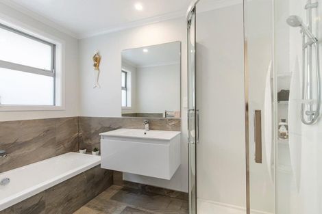 Photo of property in 55 Harding Drive, Papamoa Beach, Papamoa, 3118