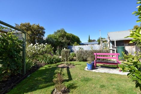 Photo of property in 94 Pembroke Street, Carterton, 5713