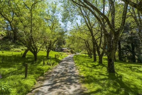 Photo of property in 298 Mangaone Road, Reikorangi, Waikanae, 5391