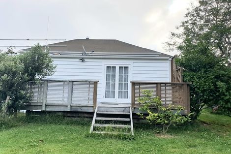 Photo of property in 27 Tramway Road, Beach Haven, Auckland, 0626