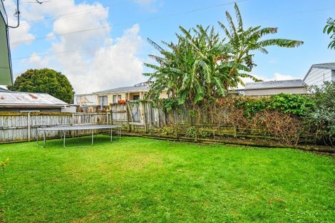 Photo of property in 31 Takanini Road, Takanini, 2112