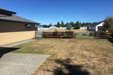 Photo of property in 14 Irishman Drive, Twizel, 7901