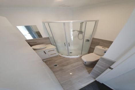 Photo of property in 61c Wellington Street, Pukekohe, 2120