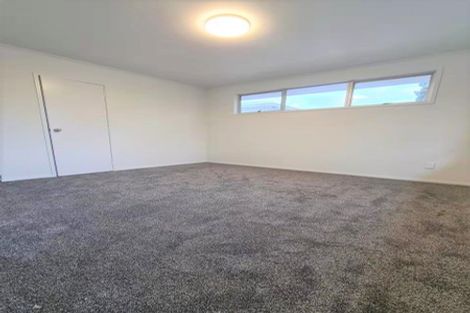 Photo of property in 48 Glynnbrooke Street, Te Atatu South, Auckland, 0610