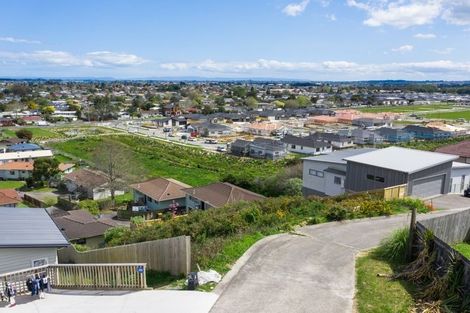 Photo of property in 157 Keri Vista Rise, Papakura, 2110