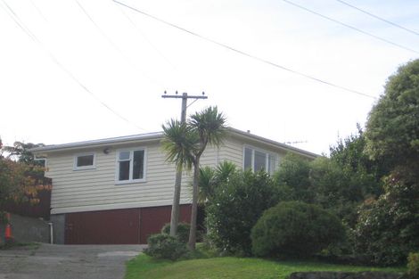 Photo of property in 14 Magdalen Street, Tawa, Wellington, 5028