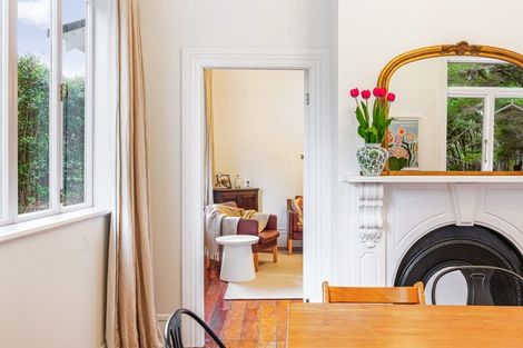 Photo of property in 262 Glengarry Road, Glen Eden, Auckland, 0602