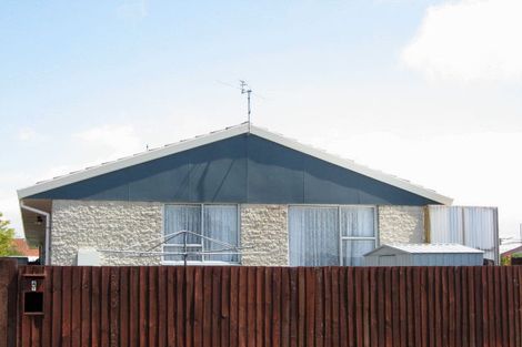 Photo of property in 1/4 Leonie Place, Aranui, Christchurch, 8061