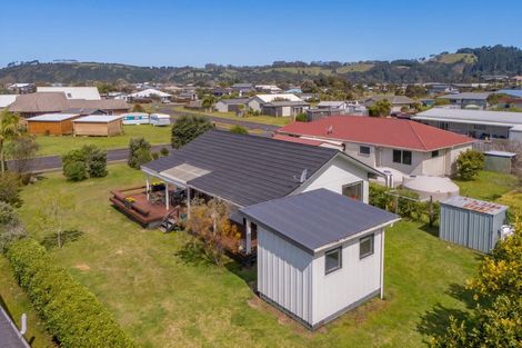 Photo of property in 44 Scott Drive, Cooks Beach, Whitianga, 3591