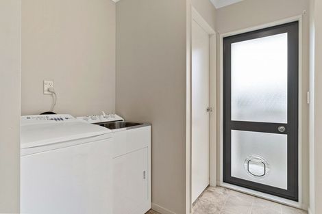 Photo of property in 11a Warwick Place, Brookfield, Tauranga, 3110