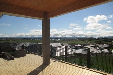 Photo of property in 11 Rigg Place, Flagstaff, Hamilton, 3210