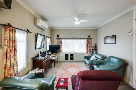 Photo of property in 5 Burness Road, Greenmeadows, Napier, 4112