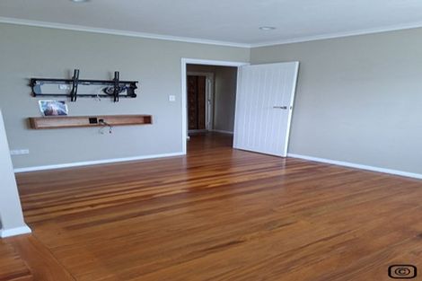 Photo of property in 73 Naenae Road, Naenae, Lower Hutt, 5011