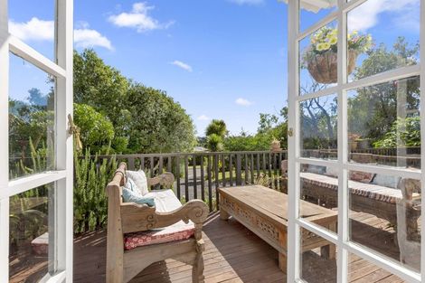 Photo of property in 23 Main Road, Raglan, 3225