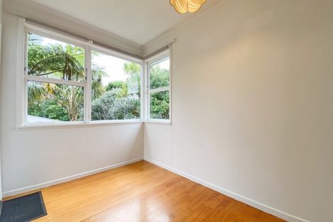 Photo of property in 22a Tramway Road, Beach Haven, Auckland, 0626
