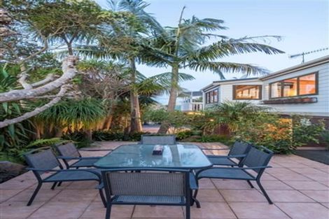 Photo of property in 2/10 Denby Lane, Northcote Point, Auckland, 0627