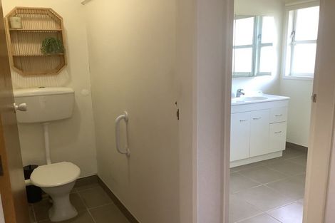 Photo of property in 2/53 Ludlam Crescent, Woburn, Lower Hutt, 5010