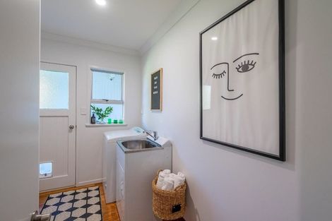 Photo of property in 38-40 Puriri Road, Waikanae, 5036