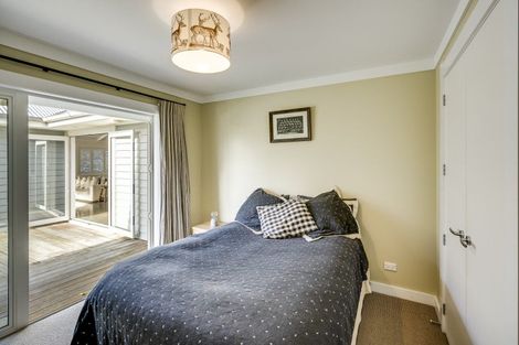 Photo of property in 18 Reynolds Road, Havelock North, 4130