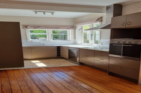 Photo of property in 28 Seddon Street, Wallaceville, Upper Hutt, 5018