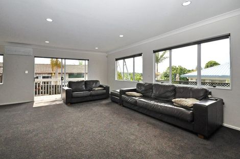 Photo of property in 3/840 Whangaparaoa Road, Manly, Whangaparaoa, 0930
