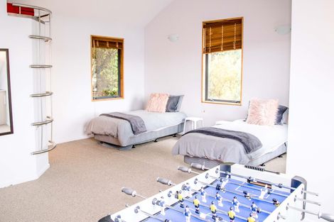 Photo of property in 4 Aranoni Track, Clifton, Christchurch, 8081