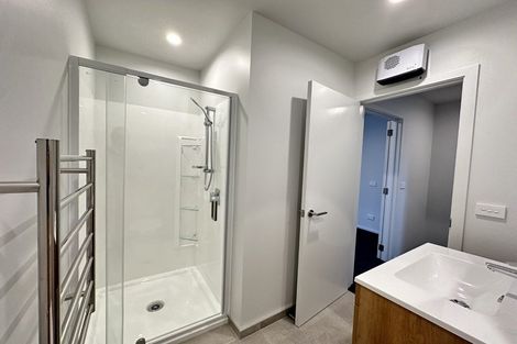 Photo of property in 2/30 Frederick Street, Waltham, Christchurch, 8011