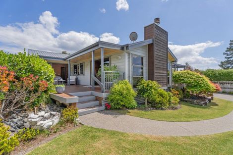 Photo of property in 35 Beaumont Green, Pauanui, Hikuai, 3579