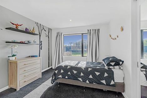 Photo of property in 43 Jacks Drive, West Melton, 7618