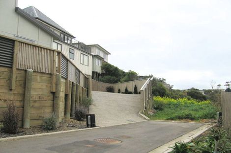 Photo of property in 71 Hawtrey Terrace, Churton Park, Wellington, 6037