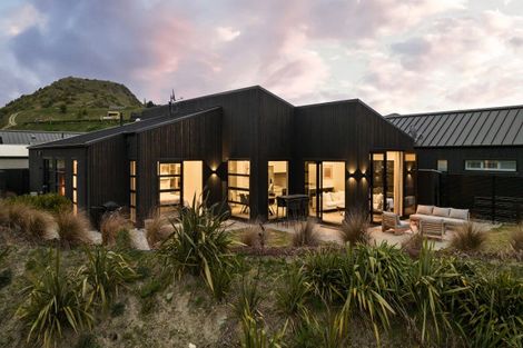 Photo of property in 23 Alps View Place, Lake Hayes, Queenstown, 9304