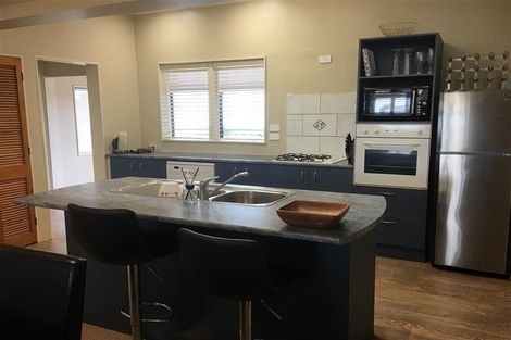 Photo of property in 603 Marine Parade, Napier South, Napier, 4110