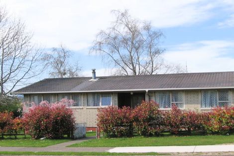 Photo of property in 2 Turner Drive, Western Heights, Rotorua, 3015