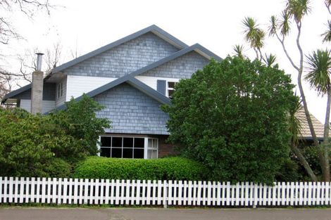 Photo of property in 3 Ranara Court, West End, Palmerston North, 4410