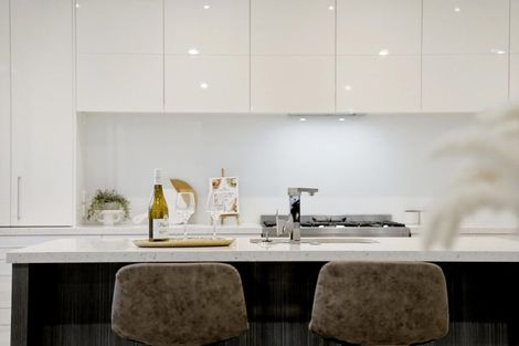 Photo of property in 16 Darion Drive, Flat Bush, Auckland, 2019