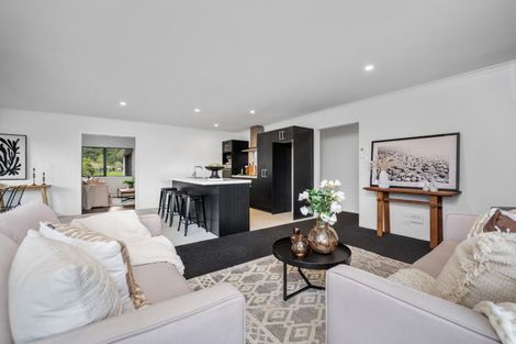 Photo of property in 8 Double Bay Road, Pyes Pa, Tauranga, 3112