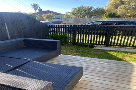 Photo of property in 2/2 Anthony Place, Pakuranga, Auckland, 2010