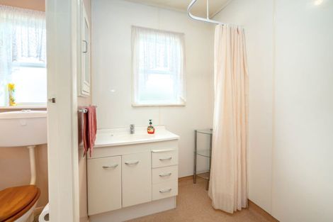 Photo of property in 10 Keir Crescent, Lansdowne, Masterton, 5810