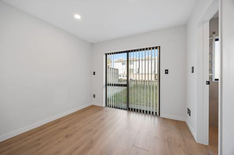 Photo of property in 20 Meritage Lane, Te Atatu South, Auckland, 0610