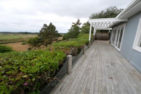 Photo of property in 189 Jutland Road, Pukekohe, 2120