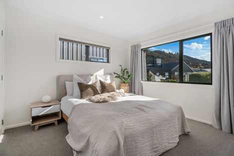Photo of property in 29 Marbleleaf Lane, Albert Town, Wanaka, 9305