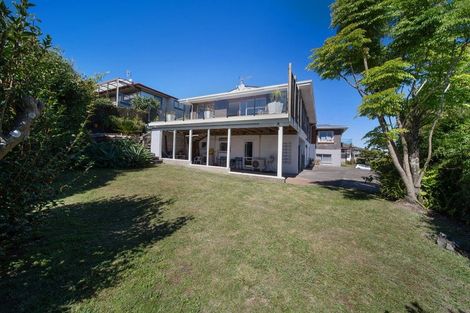 Photo of property in 2/89 Takutai Avenue, Half Moon Bay, Auckland, 2012