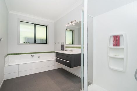 Photo of property in 170a Victoria Avenue, Hokowhitu, Palmerston North, 4410