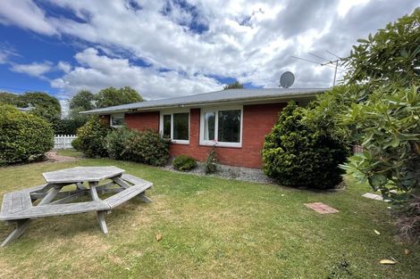 Photo of property in 38b Avonhead Road, Avonhead, Christchurch, 8042
