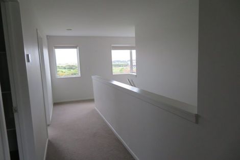 Photo of property in 70 Pencaitland Drive, Flat Bush, Auckland, 2019