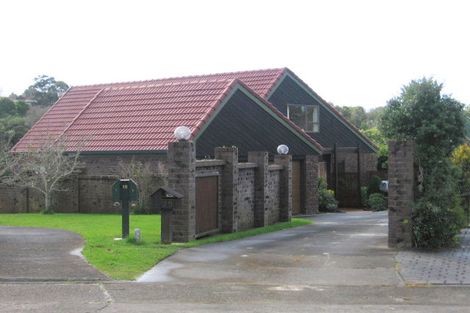 Photo of property in 25 Davita Place, Farm Cove, Auckland, 2012